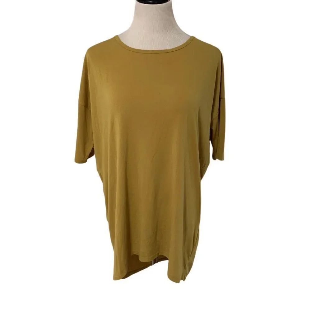 LuLaRoe Golden Yellow Knit Hi-Lo Hem Top Sz M